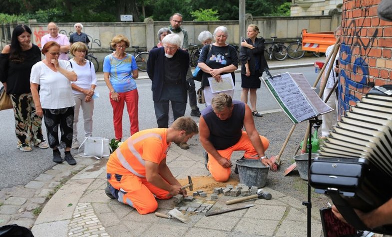 Stolpersteine für Jenny Jacoby und ihren ältesten Sohn Johann